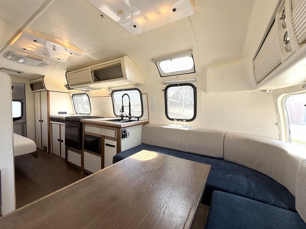 1975 Airstream Tradewind interior, galley and dinette